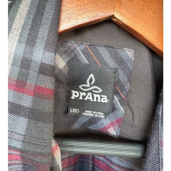 prAna Wool Blend Grey Maroon Plaid Pocket Button Down Flannel Shirt - L - Picture 4 of 10